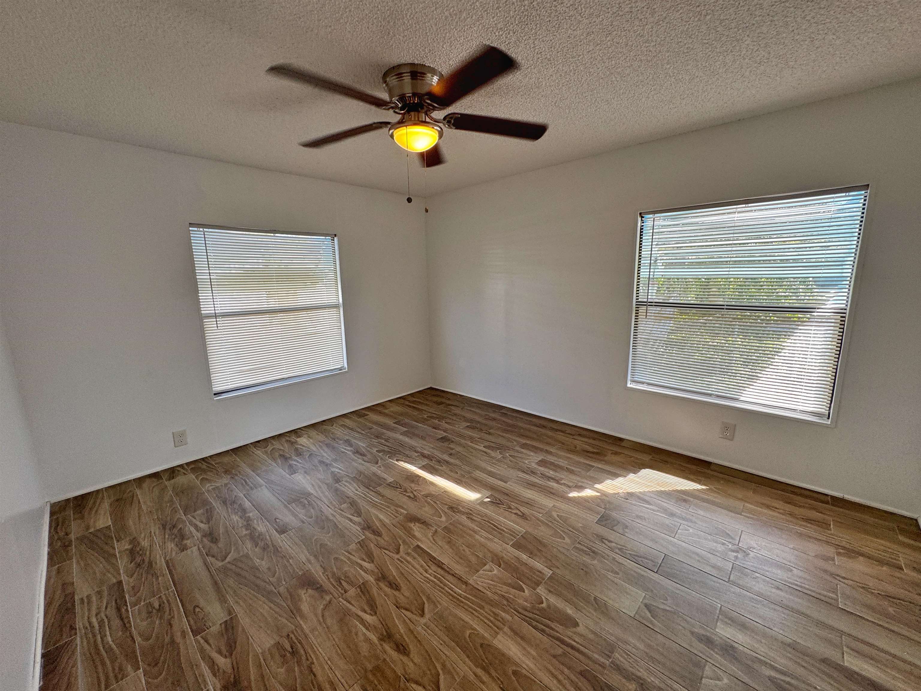 680 Coral Circle St. Augustine, FL 32080 - Photo 24 of 30 an empty room with window