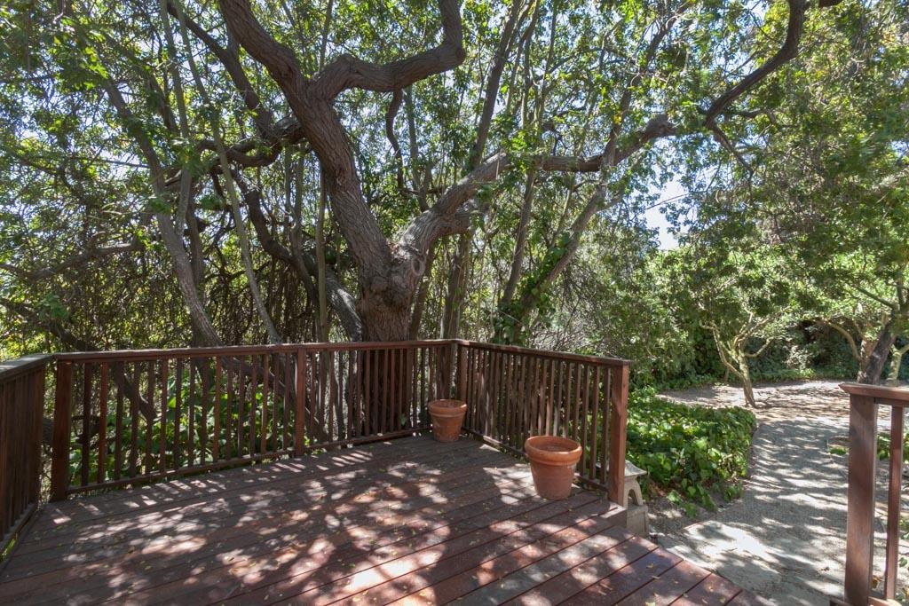 2620 Tallant Road Santa Barbara, CA 93105 - Photo 23 of 27 Guest House Deck