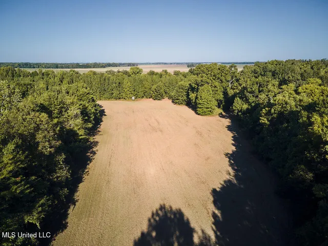 $1,120,000 | Sandy Bayou Road, Rolling Fork, MS 39159