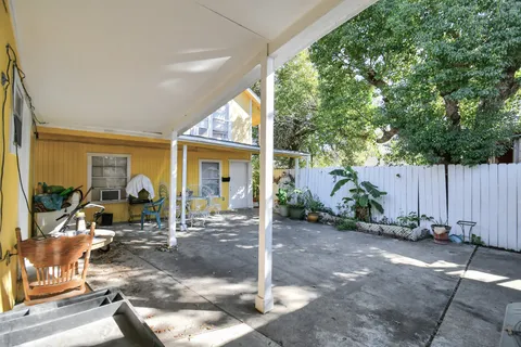 $325,000 | 1433 Scharpe Street, Houston, TX 77023