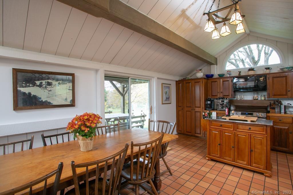 594 Skiff Mountain Road Kent, CT 06757 - Photo 15 of 40