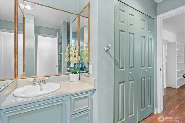 $290,000 | 625 North Jackson Avenue, Unit C24, Tacoma, WA 98406