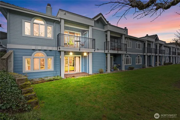 $290,000 | 625 North Jackson Avenue, Unit C24, Tacoma, WA 98406