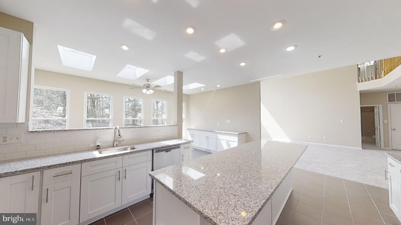 12106 Snowden Woods Road Laurel, MD 20708 - Photo 10 of 51 Kitchen