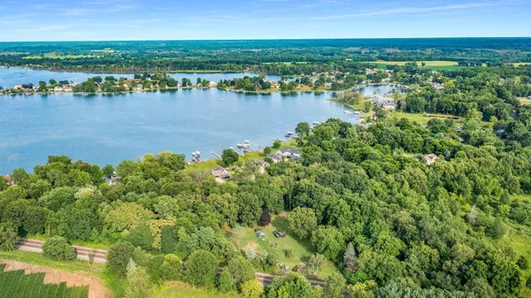 $789,000 | 11987 West Indian Lake Drive, Vicksburg, MI 49097
