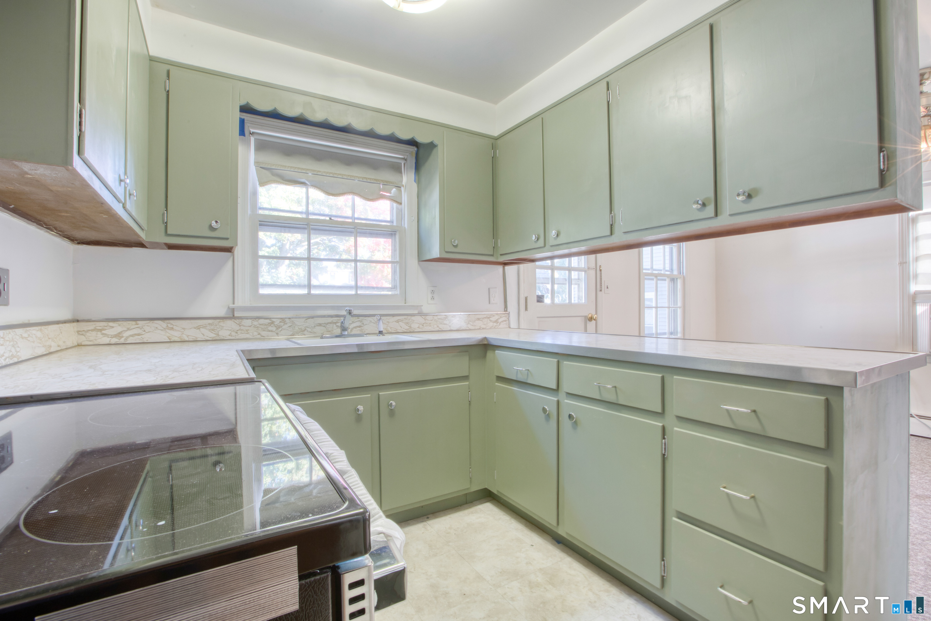 5 Fern Street Norwalk, CT 06854 - Photo 16 of 30