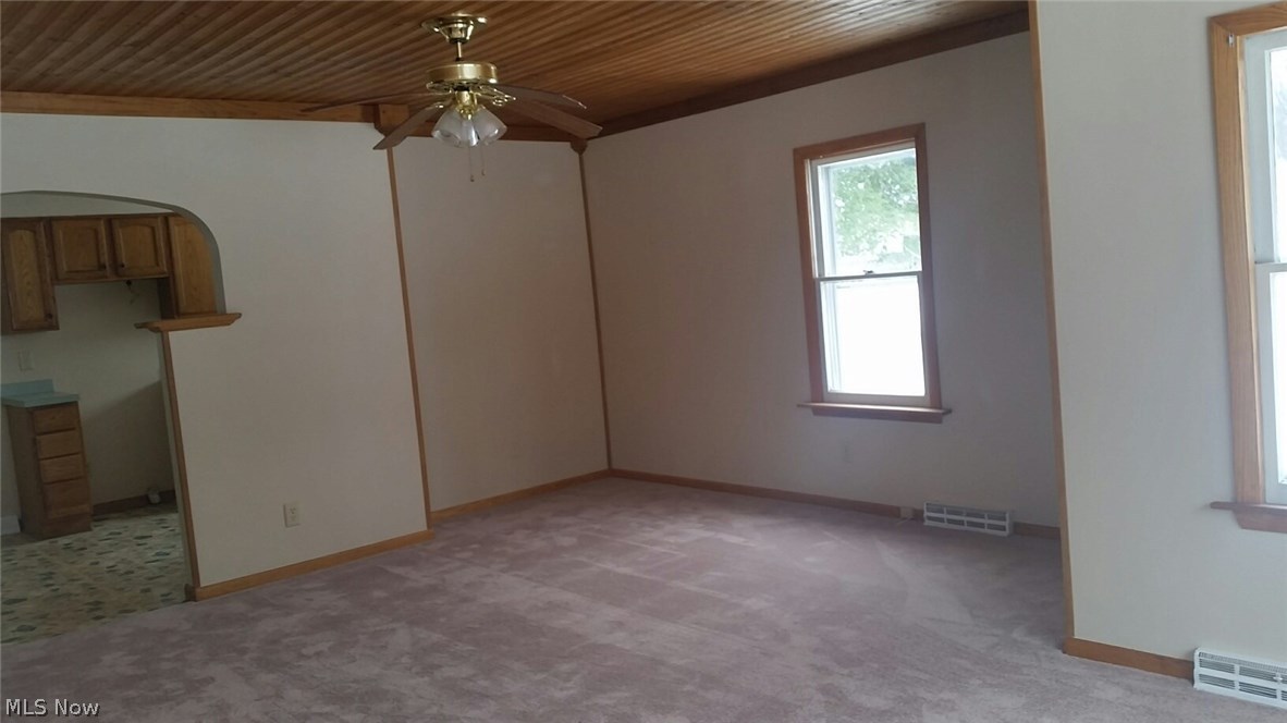 3320 Dickenson Road Ashtabula, OH 44004 - Photo 5 of 11