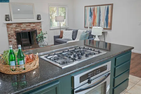 $899,000 | 5607 Lassen Court, Clayton, CA 94517