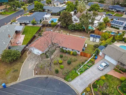 $899,000 | 5607 Lassen Court, Clayton, CA 94517