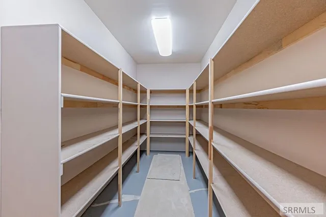 $2,200 | 230 Hampton Lane, Idaho Falls, ID 83404