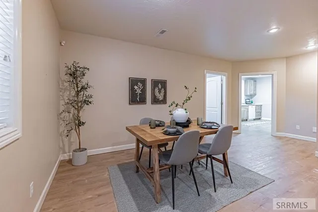 $2,200 | 230 Hampton Lane, Idaho Falls, ID 83404