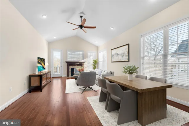 $975,000 | 22990 Weybridge Square, Ashburn, VA 20148