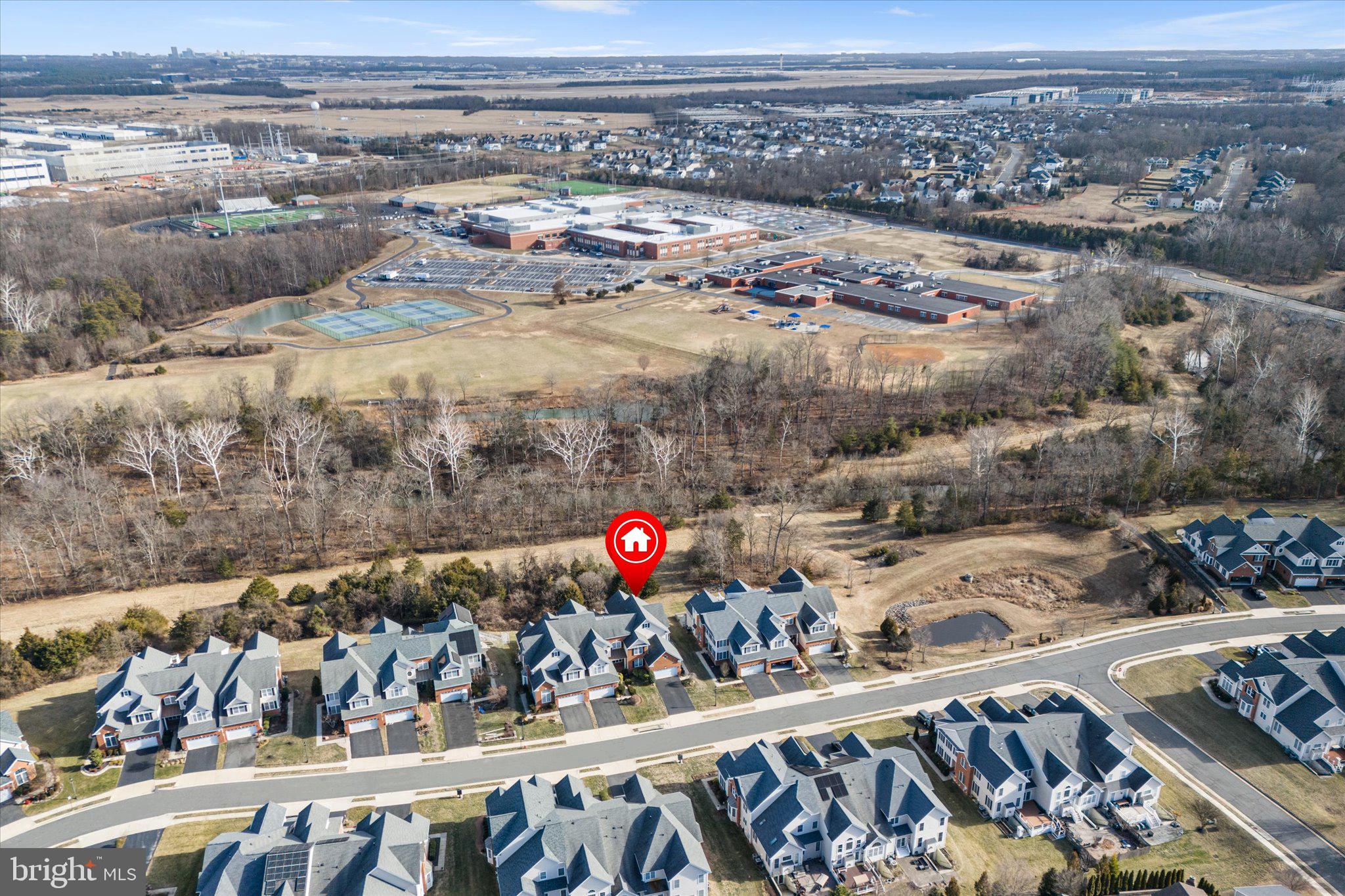 22990 Weybridge Square Ashburn, VA 20148 - Photo 54 of 66 Aerial View pinpoint Property