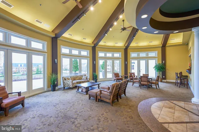 $975,000 | 22990 Weybridge Square, Ashburn, VA 20148