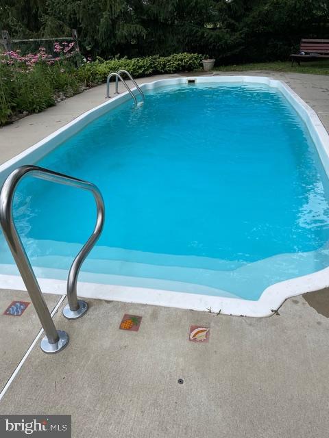 1 Wilson Drive Stockton, NJ 08559 - Photo 68 of 75 Heated Pool (seller's photos)