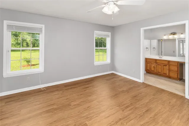 $475,000 | 1015 Northeast Northwood Drive, Mayo, FL 32066