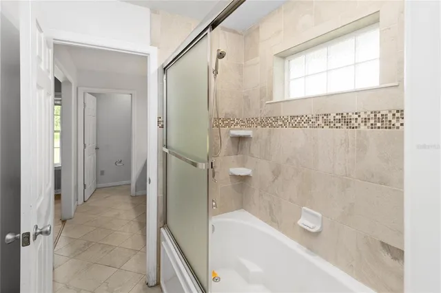 $475,000 | 1015 Northeast Northwood Drive, Mayo, FL 32066