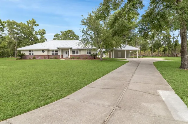 $475,000 | 1015 Northeast Northwood Drive, Mayo, FL 32066