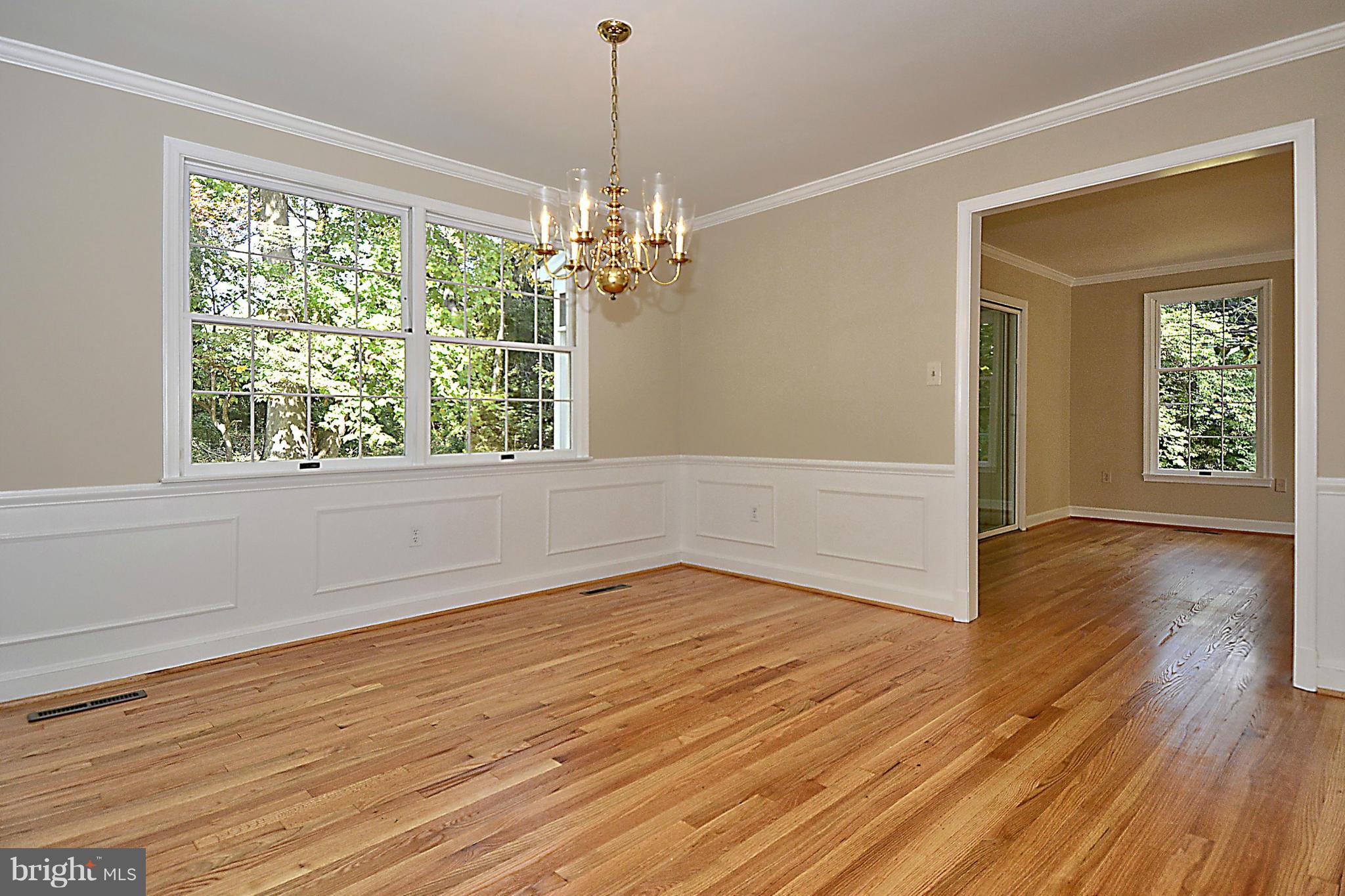 316 East Ridgely Road Lutherville-Timonium, MD 21093 - Photo 5 of 30 Dining Room