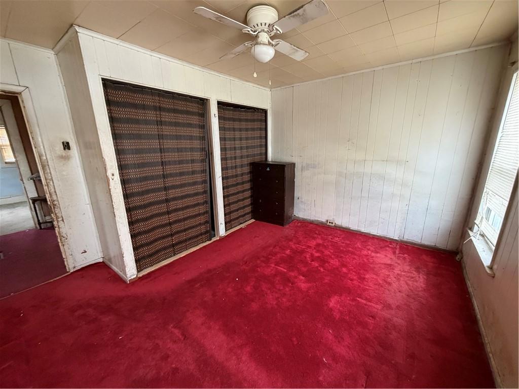 467 Reno Street Rochester, PA 15074 - Photo 8 of 11 a view of empty room with front door