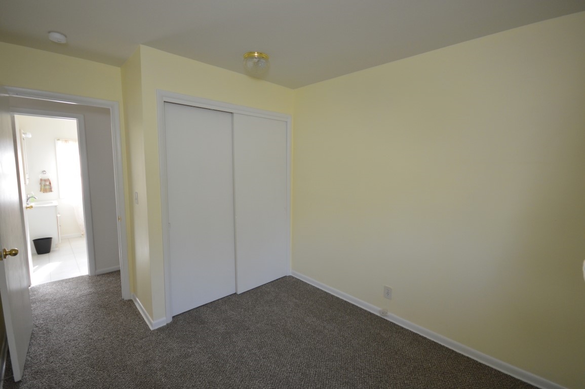 61926 Mayflower Road South Bend, IN 46614 - Photo 3 of 34 Gallery Image 3