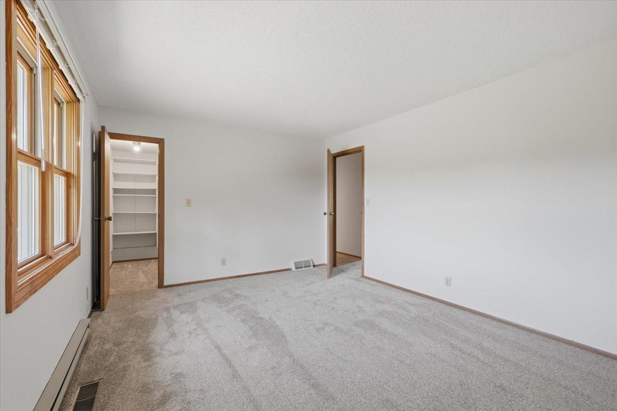 710 Kinney Road Hudson, WI 54016 - Photo 18 of 46