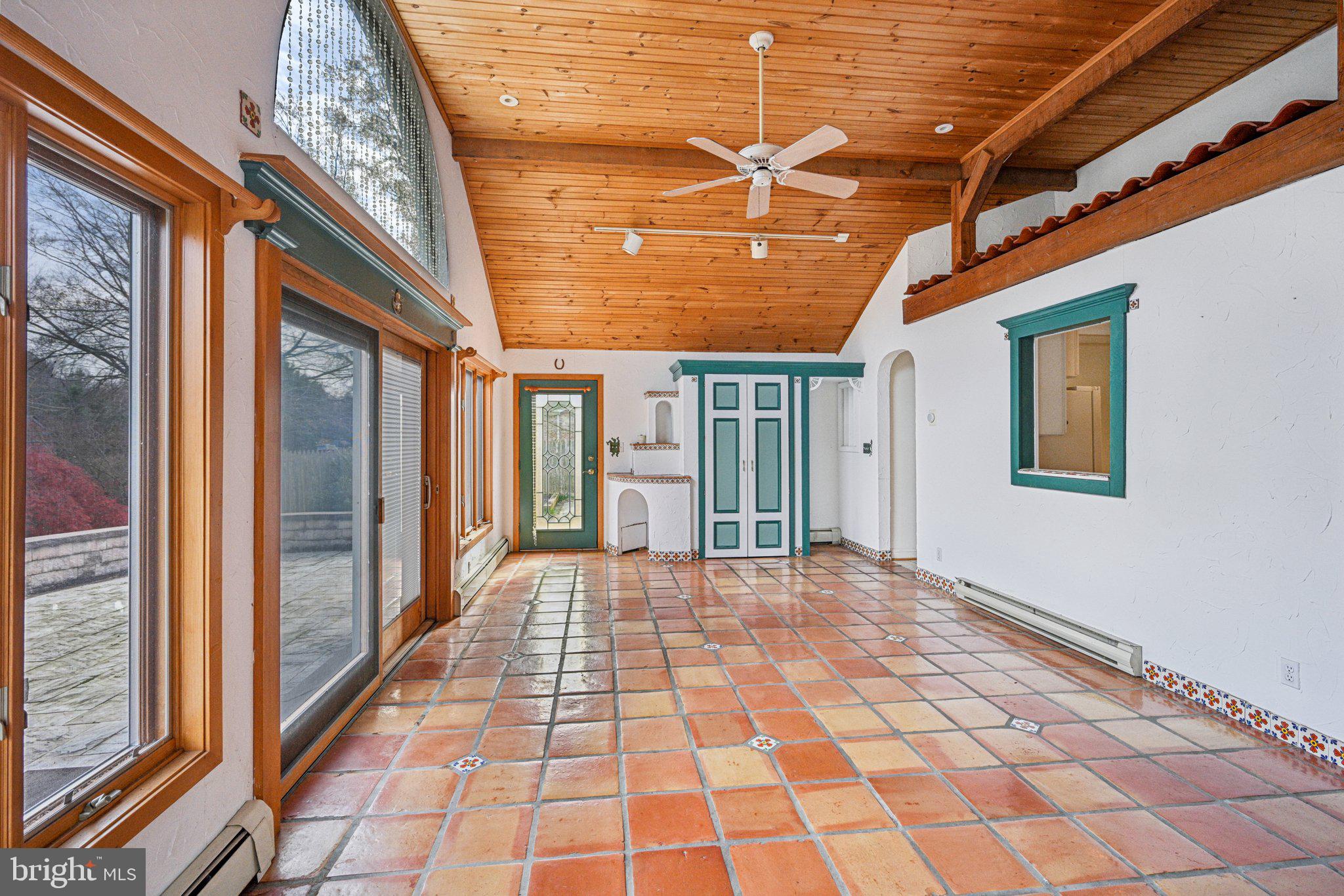 1607 Silverside Road Wilmington, DE 19810 - Photo 15 of 36 a view of a entryway door