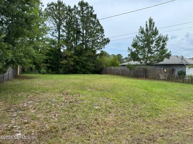 $70,000 | 452 Vermont Avenue, Green Cove Springs, FL 32043