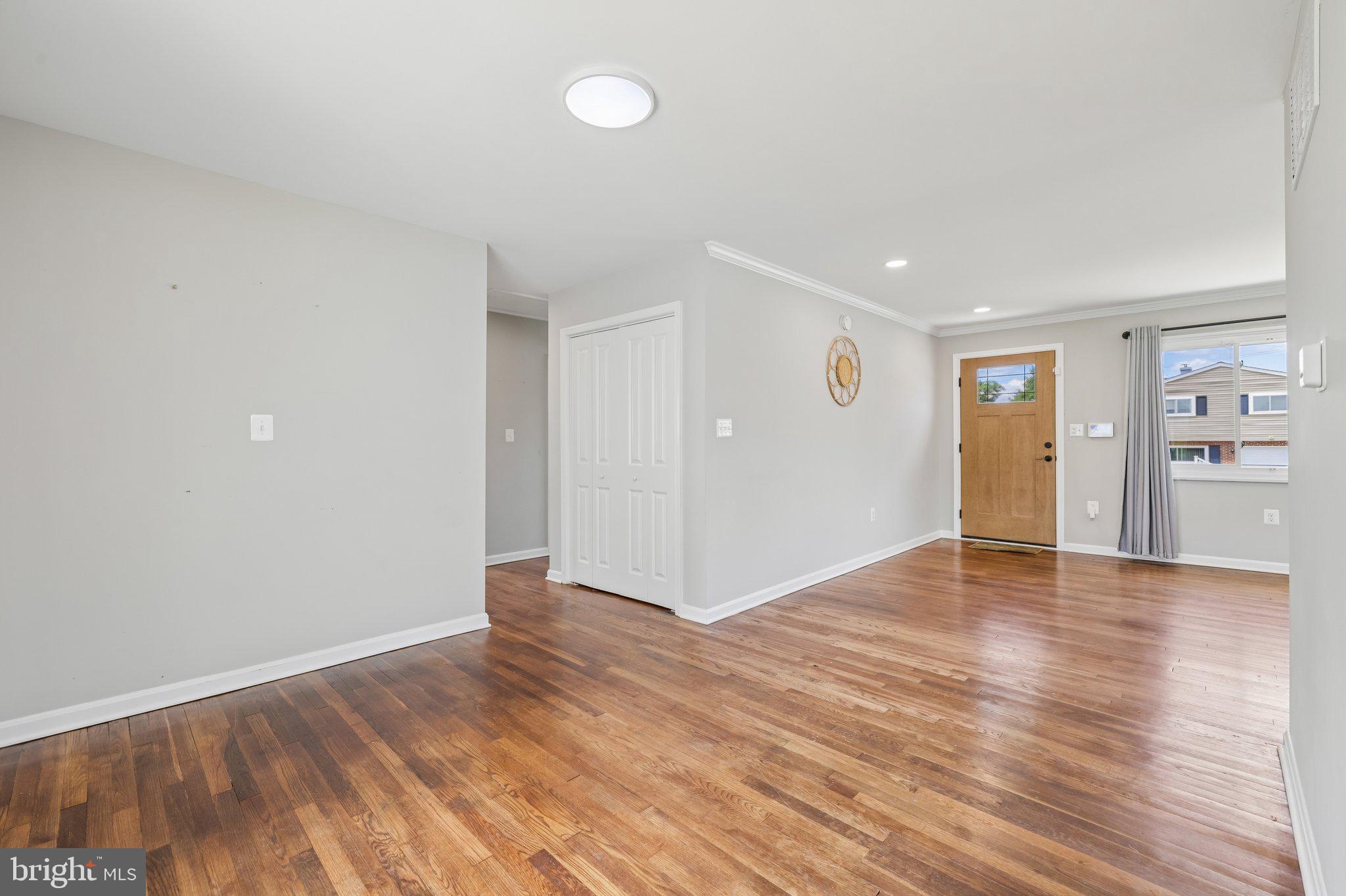 933 Prestwood Road Catonsville, MD 21228 - Photo 12 of 34