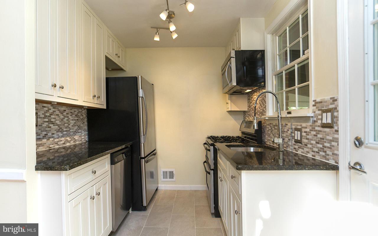 8103 Rider Avenue Baltimore, MD 21204 - Photo 12 of 30 Kitchen w/granite and stainless steel appliances