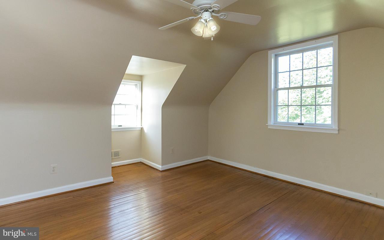 8103 Rider Avenue Baltimore, MD 21204 - Photo 20 of 30 Traditional cape loaded w/charm & character