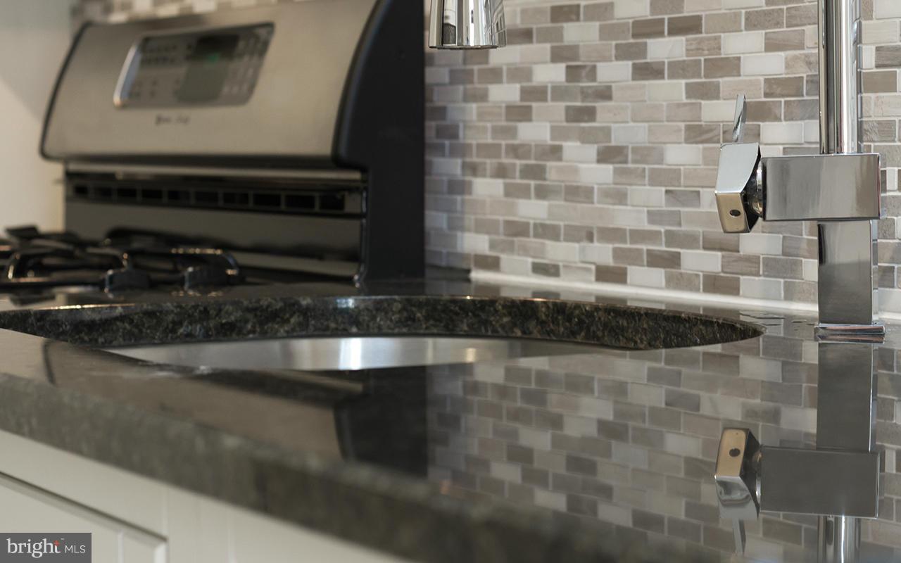 8103 Rider Avenue Baltimore, MD 21204 - Photo 10 of 30 Foodie kitchen w/gas stone & granite counters