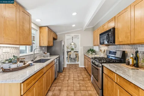 $698,000 | 2342 Gehringer Drive, Concord, CA 94520