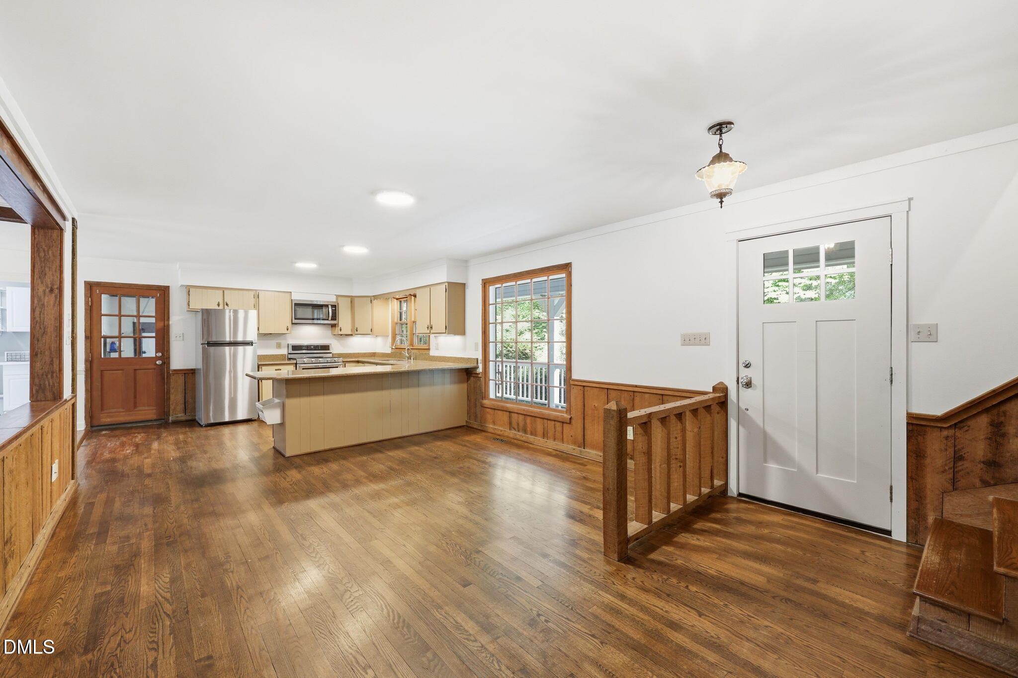 8704 Danbury Circle Raleigh, NC 27613 - Photo 20 of 70 24-web-or-mls-IMG_2657