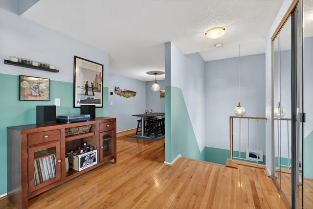 $249,900 | 3 Sun Ridge Lane, Unit 3, Cromwell, CT 06416