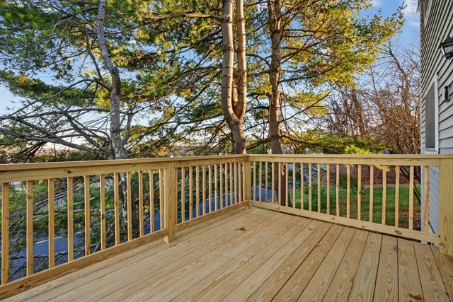 $249,900 | 3 Sun Ridge Lane, Unit 3, Cromwell, CT 06416