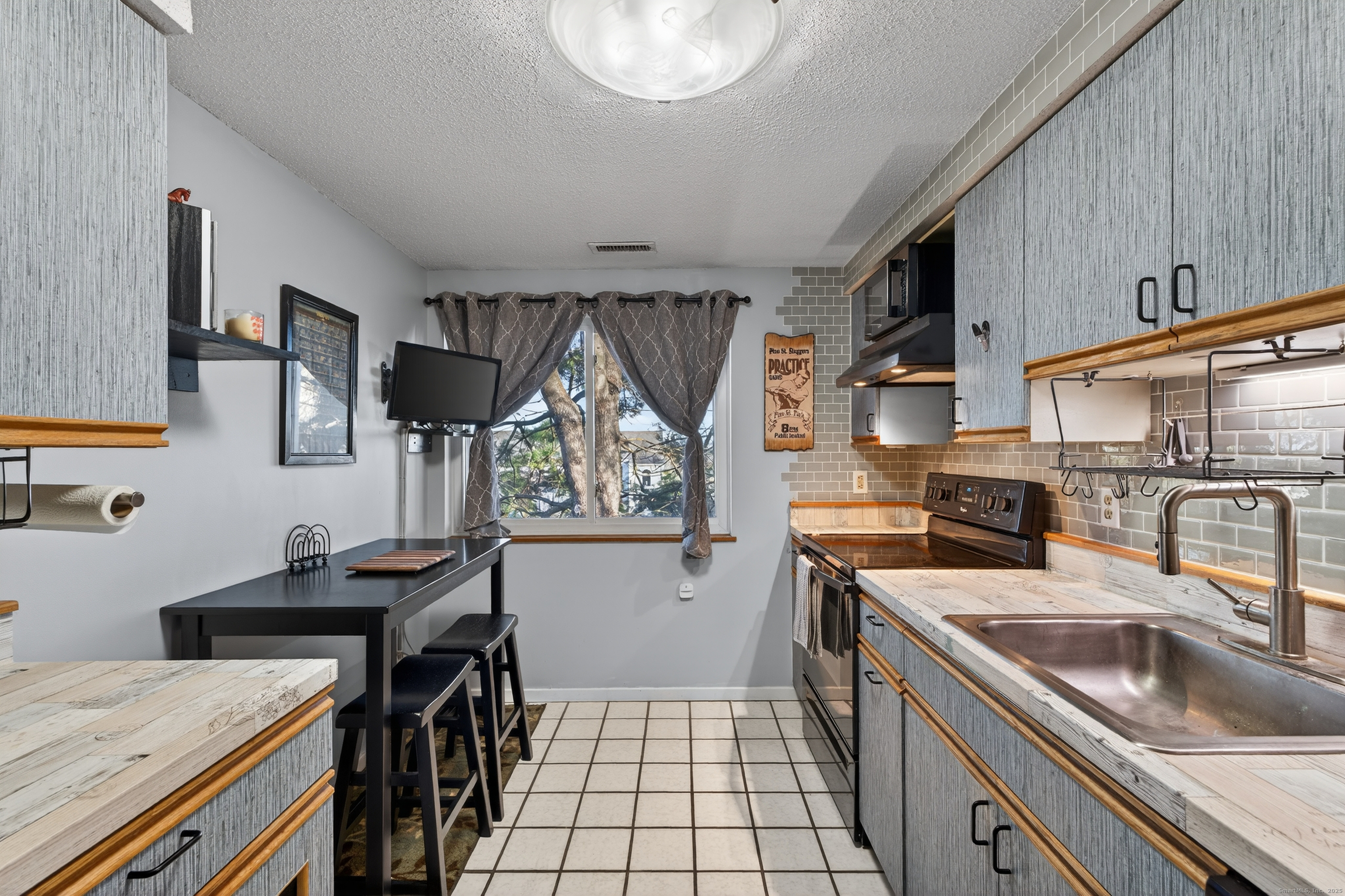 3 Sun Ridge Lane, Unit 3 Cromwell, CT 06416 - Photo 10 of 38