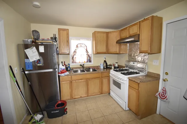 $375,000 | 1510 North 15th Avenue, Melrose Park, IL 60160