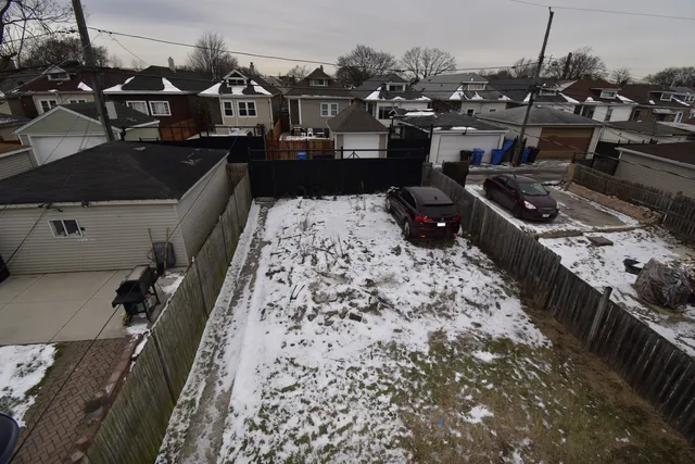 $375,000 | 1510 North 15th Avenue, Melrose Park, IL 60160