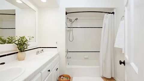 $6,200,000 | 1826 Buttonshell Lane, Newport Beach, CA 92660