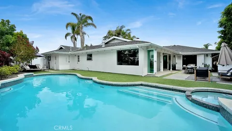 $6,200,000 | 1826 Buttonshell Lane, Newport Beach, CA 92660