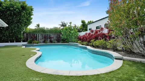 $6,200,000 | 1826 Buttonshell Lane, Newport Beach, CA 92660