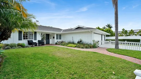 $6,200,000 | 1826 Buttonshell Lane, Newport Beach, CA 92660