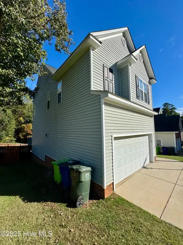 $450,000 | 2505 Ferndown Court, Raleigh, NC 27603