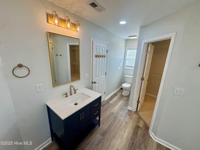 $450,000 | 2505 Ferndown Court, Raleigh, NC 27603