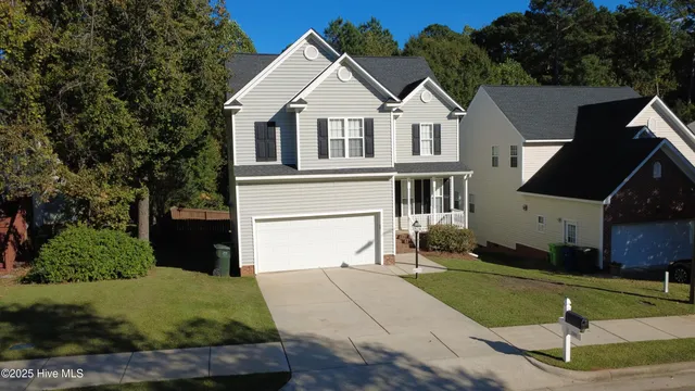 $450,000 | 2505 Ferndown Court, Raleigh, NC 27603
