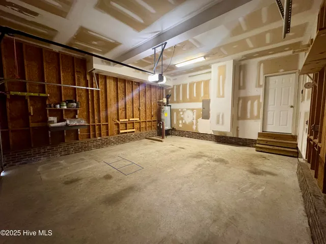 $450,000 | 2505 Ferndown Court, Raleigh, NC 27603