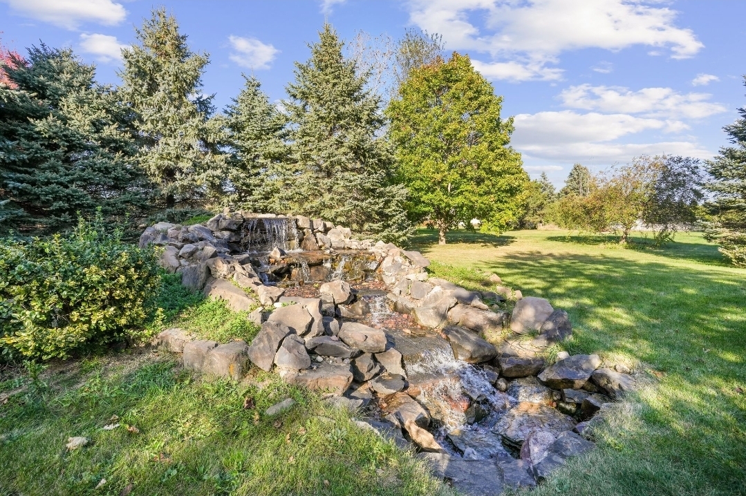 2520 Hidden Trail Spring Grove, IL 60081 - Photo 16 of 21 Gallery Image 16
