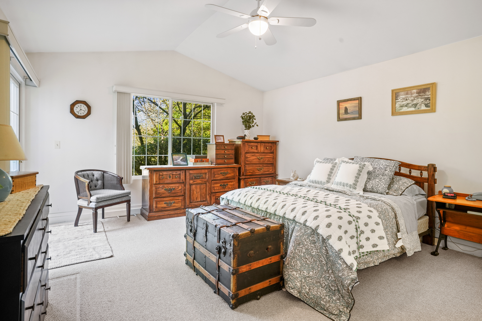 2520 Hidden Trail Spring Grove, IL 60081 - Photo 8 of 21 Gallery Image 8