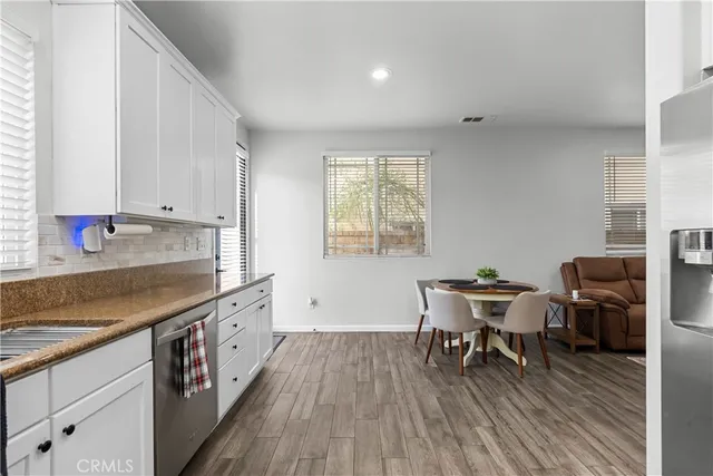 $829,999 | 19904 Holly Drive, Saugus, CA 91350